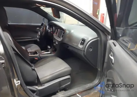 2015 Dodge Charger Se z USA, uszkodzony, nr VIN 2C3CDXBG2FH856803